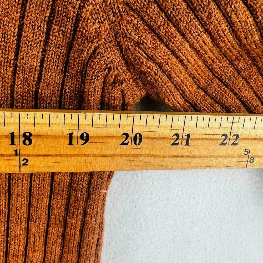 Brooks Brothers 346 Mens Sweater M Rust Orange Ribbed V-Neck Merino Wool Italian